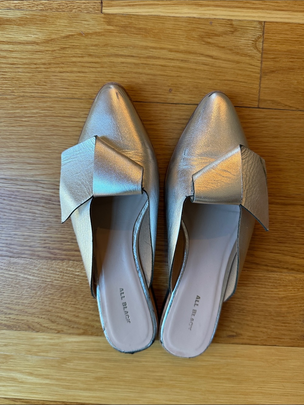 Silver flats